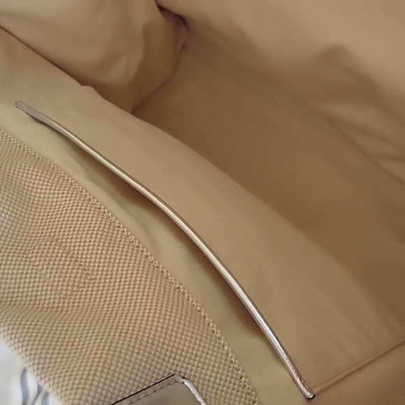 ‼️PRICE SLASHED‼️ NWOT Tory Burch Large Woven Tote. Great for Spring and Summer! - Picture 6 of 8